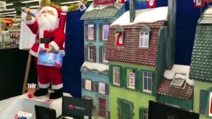 How to decorate doors and windows Christmas