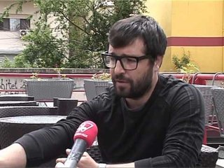 MANIA PER TE BERE "SELFIE" TEPRIMI ME FOTOGRAFIMIN E VETES SJELL PROBLEME MENDORE LAJM