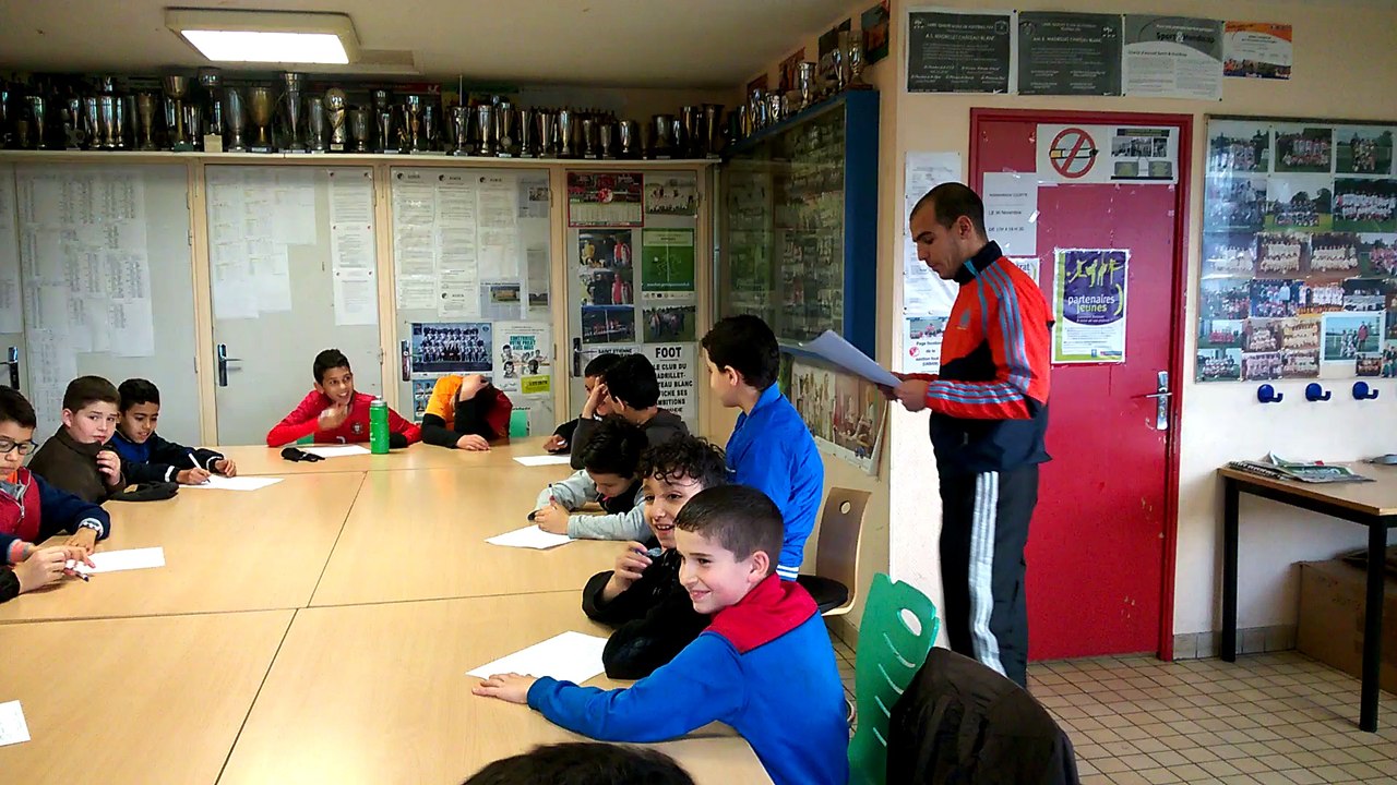 Séance en salle pour nos U13 "règles du jeu, pr...
