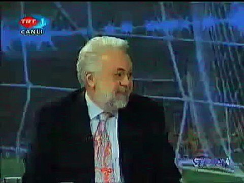 futbolcu çiftetelli oynadı Hakem Oyna Dedi Rizesporlu Cumhurda Oynadı