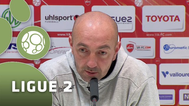 Conférence de presse Valenciennes FC - Nîmes Olympique (2-2) : David LE FRAPPER (VAFC) - (NIMES) - 2015/2016