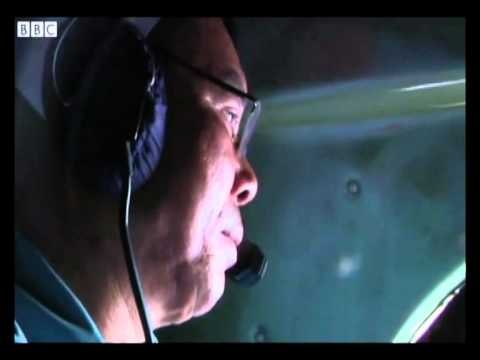 AVIONI I ZHDUKUR KERKIMET NE DET PER MH370 PRITET TE ZGJASIN DERI NE 1 VIT LAJM