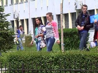 SHKOLLA "PART TIME" KETE VIT DO TE MBYLLET,NXORRI MIJERA STUDENTE TE DOBET LAJM