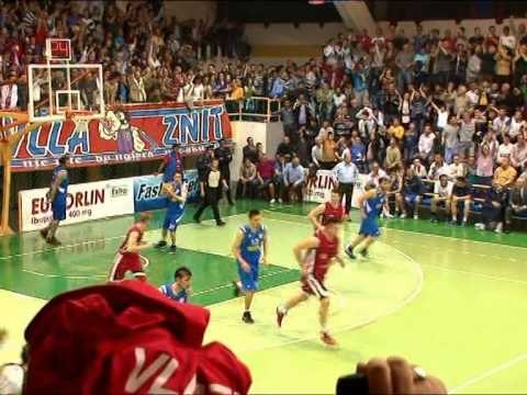 KAMPIONE NE BASKETBOLL SHKODRANET E VLLAZNISE TRIUMFOJNE PAS 14 VJETESH PRITJE LAJM