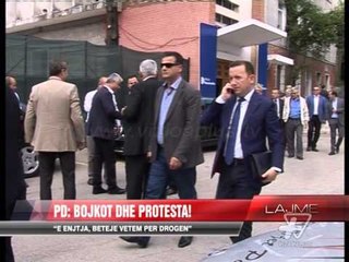PD: Bojkot dhe protesta! - News, Lajme - Vizion Plus