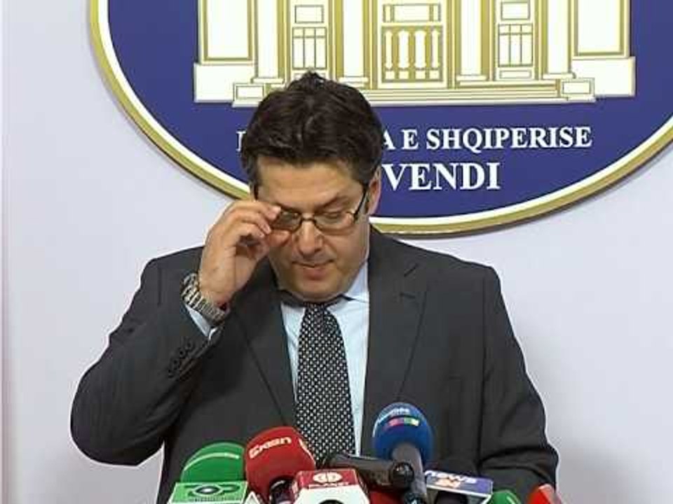 PD ME BOJKOT DHE PROTESTA BASHA DHE BERISHA,"E ENJTJA NE KUVEND VETEM PER DROGEN" LAJM
