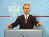 BUSHATI SQARON TOPONIMET LEVIZJE E LIRE E ME PAS DO BEHET KORREKTIMI I PASAPORTAVE LAJM