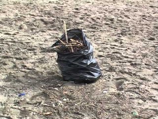 PASTROHET BREGDETI FORCAT E USHTRISE HEQIN MBETURINAT DHE INERTET NGA RERA LAJM