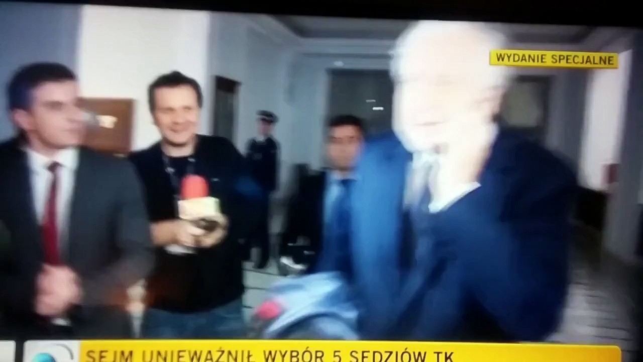 Prezes Trybunału Konstytucyjnego "Burak" Rzepliński pokazuje "kulturę"ę