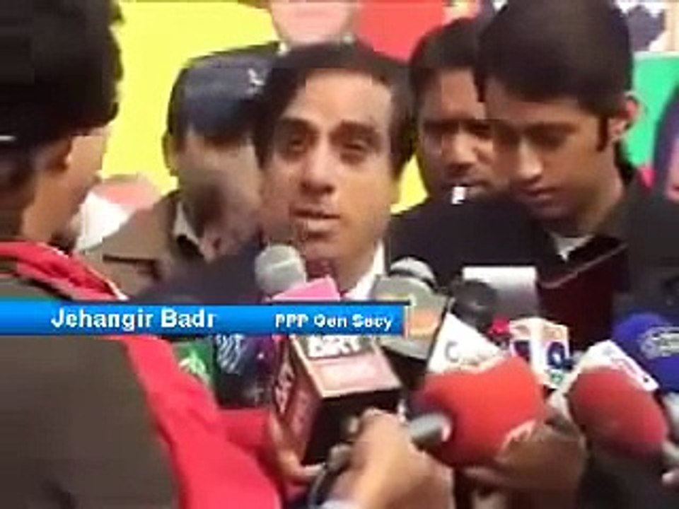 Pakistani Politicians funny moments Compilation Video New Funny Clips Pakistani 2013 - YouTube