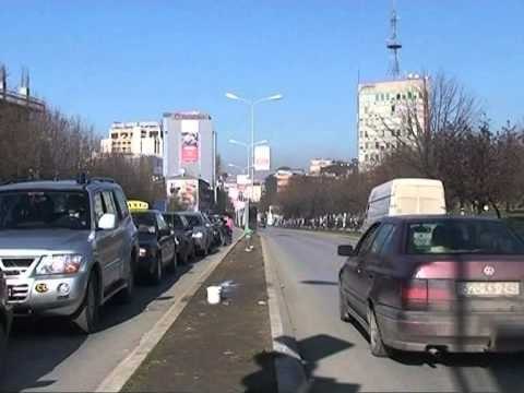 NIS DEMSHPERBLIMI ISH TE PERNDJEKURIT POLITIKE NE KOSOVE NISIN TE MARRIN PARATE LAJM