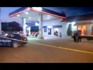 VRASJA NE SHKODER QELLOHEN ME ARME PER HAKMARRJE TRE PERSONA,NJERI HUMB JETEN LAJM