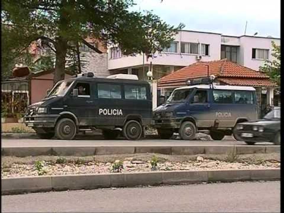 "KRYEQYTETI" I HASHASHIT JA SI U KTHYE FSHATI LAZARAT NE "PARAJSEN" E KANABIS SATIVES LAJM