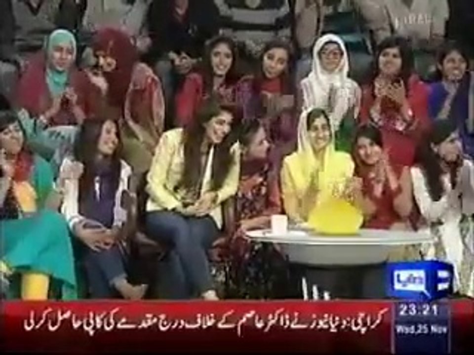 Mazaaq Raat Mathera and Iftikhar Thakar.mp4-