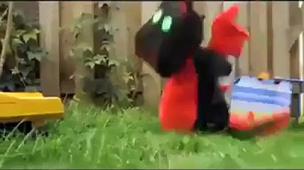 Bu bebek bi harika arkadaş