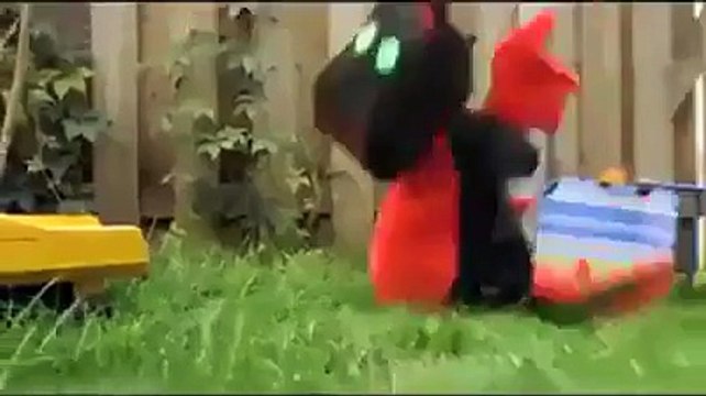 Bu bebek bi harika arkadaş