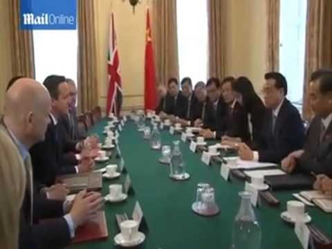 RREZIKU NGA MILITANTET KRYEMINISTRI CAMERON I SHQETESUAR PER PASOJAT NE BRITANI LAJM