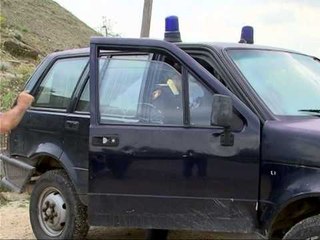 RRETHOHET LAZARATI "GRUPI I ZJARRIT" I TRAFIKANTEVE QELLON ME SNAJPER POLICINE LAJM