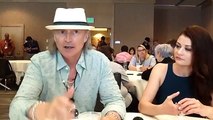 TV Examiner Interview:  Comic Con 2015 - Robert Carlyle and Emilie de Ravin of Once Upon a Time