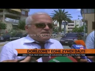 Download Video: Dorëzohet edhe Zyhdi Dajti - Top Channel Albania - News - Lajme