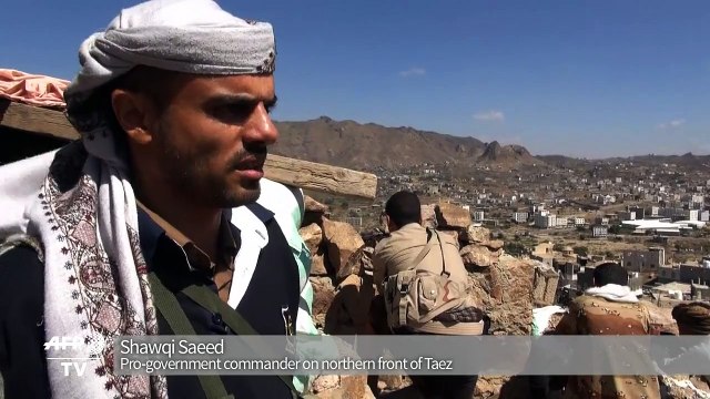 Government forces fight Huthi rebels in Yemen's Taez