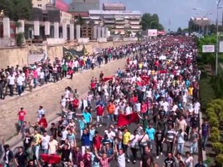 Tải video: PROTESTE NE SHKUP SHQIPTARET NE RRUGE KUNDER VENDIMIT TE GJYKATES PER MONSTREN LAJM