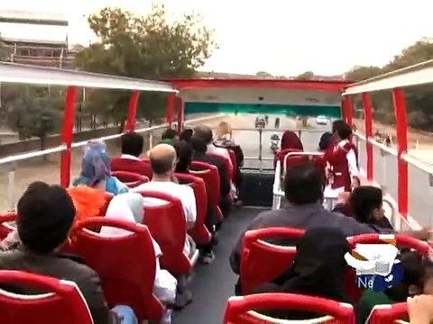 Lahore Double Decker Tour Bus - Geo Reports - 26 November 2015
