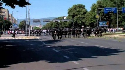 SERISH PROTESTA TE DHUNSHME NE SHKUP