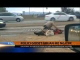 Polici godet gruan me ngjyrë - Top Channel Albania - News - Lajme