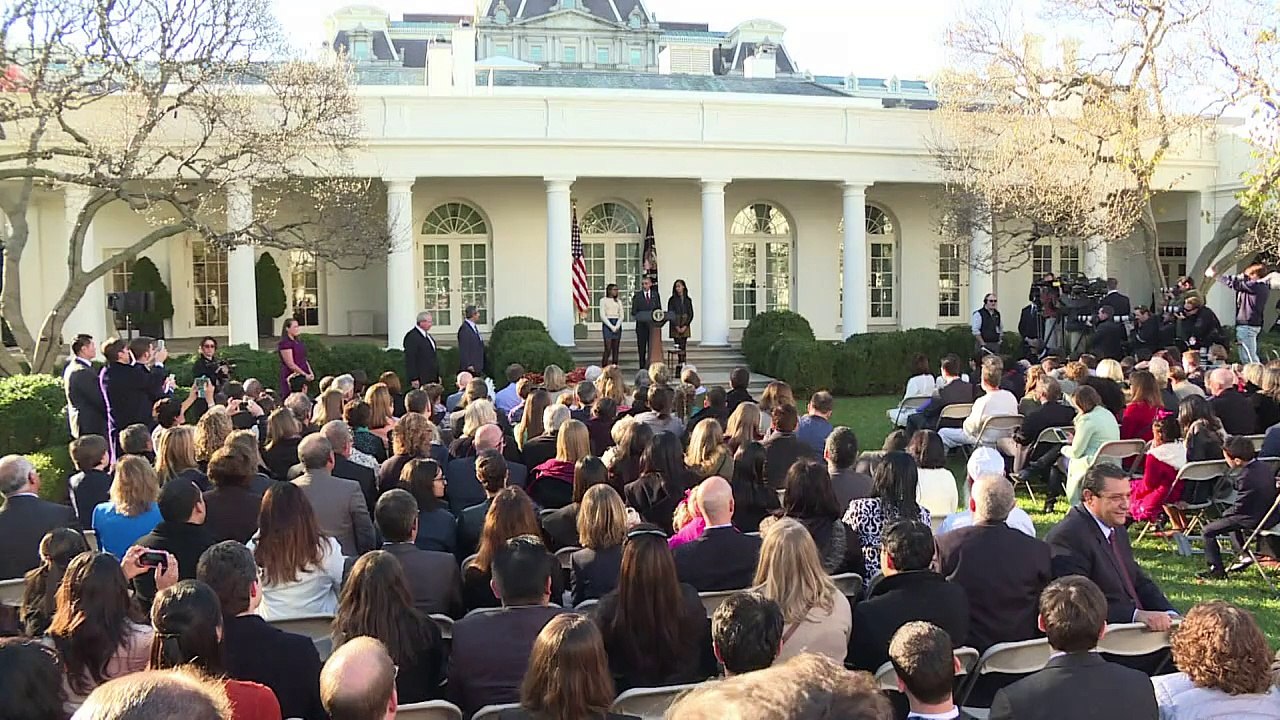 Obama perdoa peru antes do dia de Ação de Graças