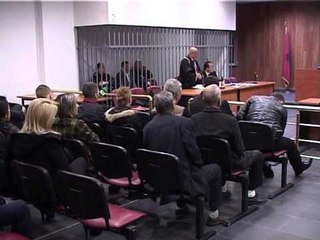 KLD REAGON ME AKUZA "QEVERIA PO TENTON TE KONTROLLOJE SISTEMIN E DREJTESISE" LAJM