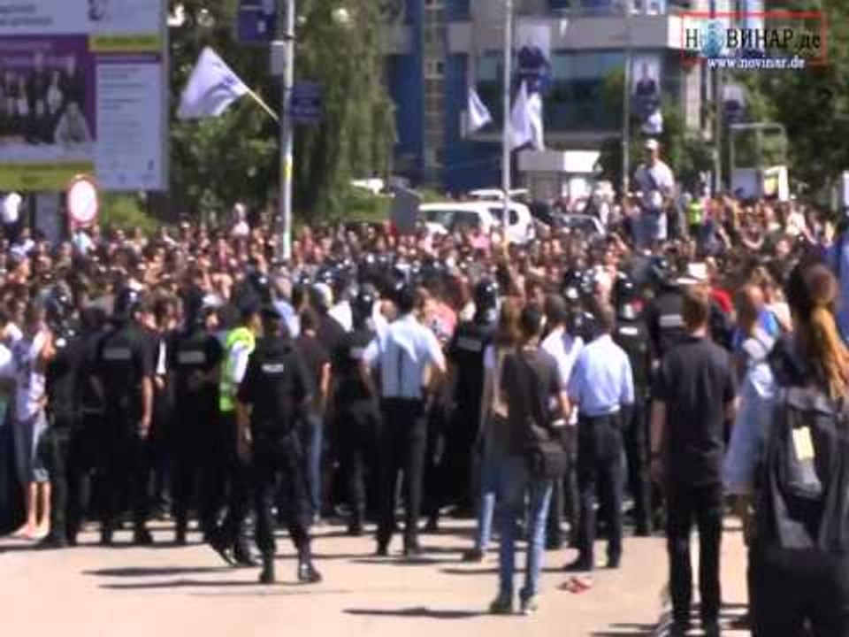 ACAROHET SITUATA SHQIPTARET NE MITROVICE I KUNDERPERGJIGJEN NISMAVE TE SERBEVE LAJM