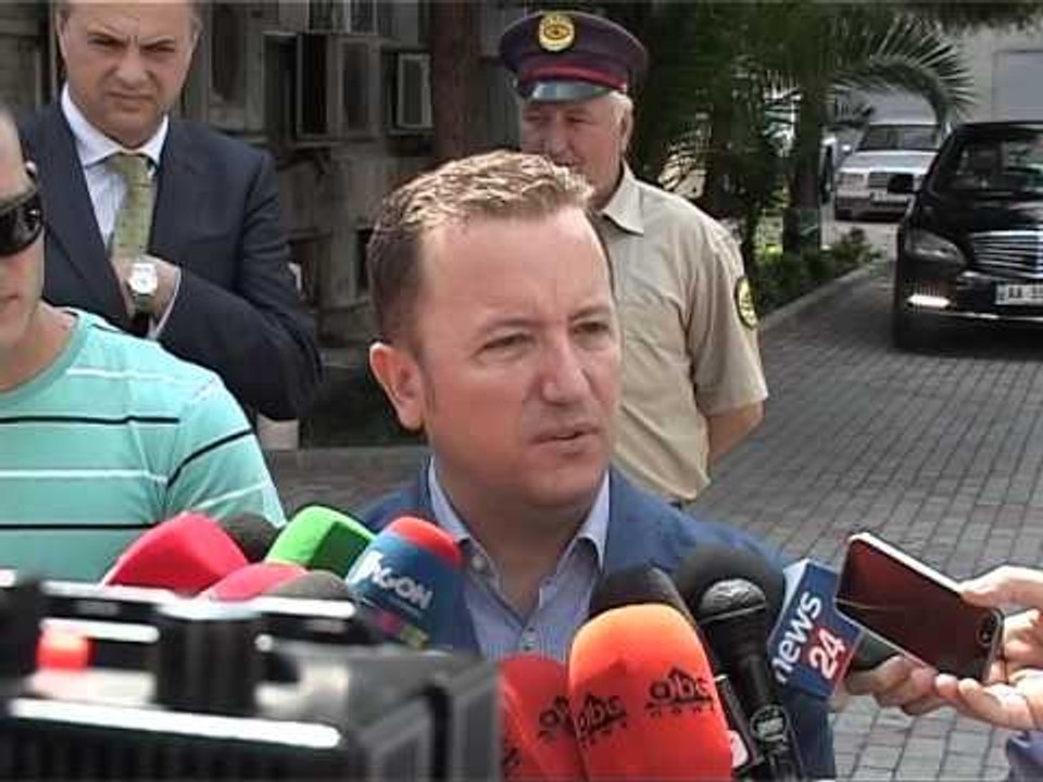 BASHA NE PROKURORI DOREZON DY KALLEZIME PENALE PER DEPUTETET E PS NDOKA E NDREU LAJM