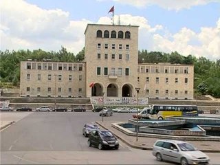 RESTAURIMI I "NENE TEREZES" DETAJET E PROJEKTIT TE RI,HIQET SHATERVANI PARA POLITEKNIKUT LAJM