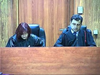 PROCESI NDAJ ARBEN FRROKUT GJYQI VARET NGA DESHMITARI KYÇ, PUBLIKOHEN PAMJET FILMIKE LAJM