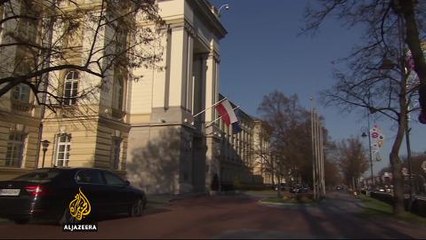 Polish government questions refugee quota after Paris attacks