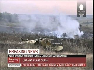 QELLOHET AVIONI MALAJZIAN RREZOHET NE KUFIRIN MES RUSISE E UKRAINES,VDESIN 298 UDHETARET LAJM