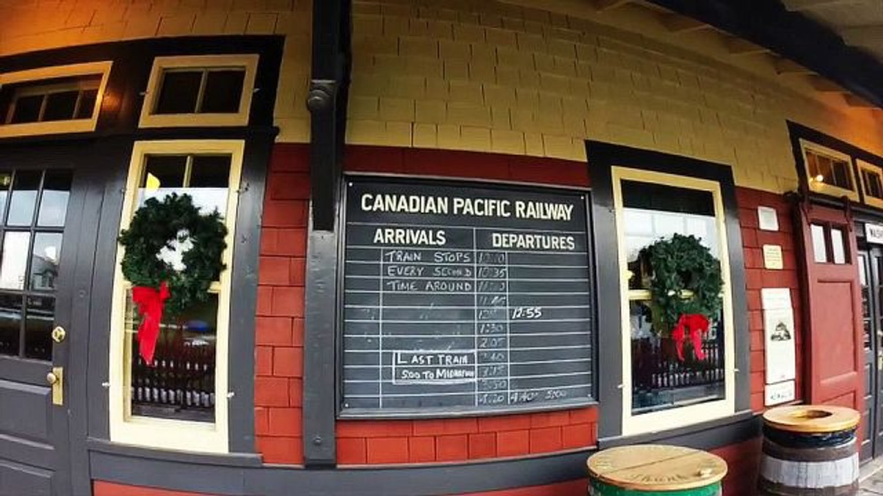 CNT Shorties - People's Choice Winner: Spend the Holidays in Calgary