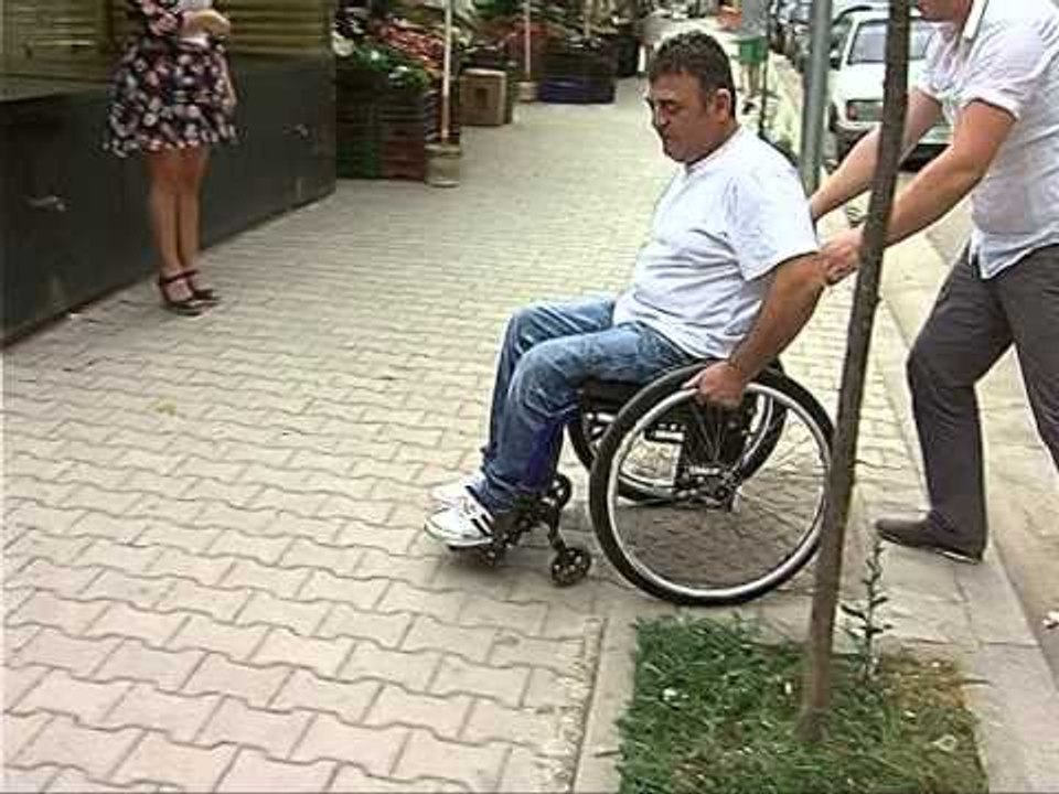 SQARIMI I MINISTRISE "LIGJI NUK CENON TE DREJTAT E PERSONAVE ME AFTESI TE KUFIZUAR" LAJM