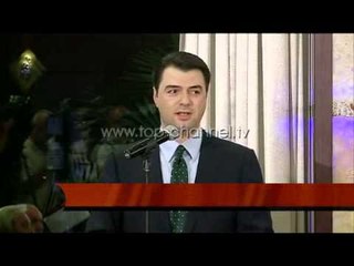 Basha, iftar në "Natën e Kadrit" - Top Channel Albania - News - Lajme