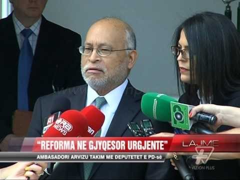 Arvizu takon deputetët e PD për Drejtësinë - News, Lajme - Vizion Plus