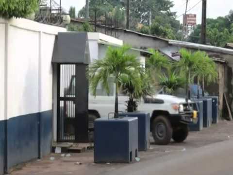 VIRUSI “EBOLA” NE AFRIKE SHBA KERKON QE QYTETARET E VET TE MOS UDHETOJNE NE DISA VENDE LAJM