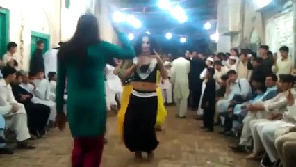 Pashto Bannu Wedding Girls Dance