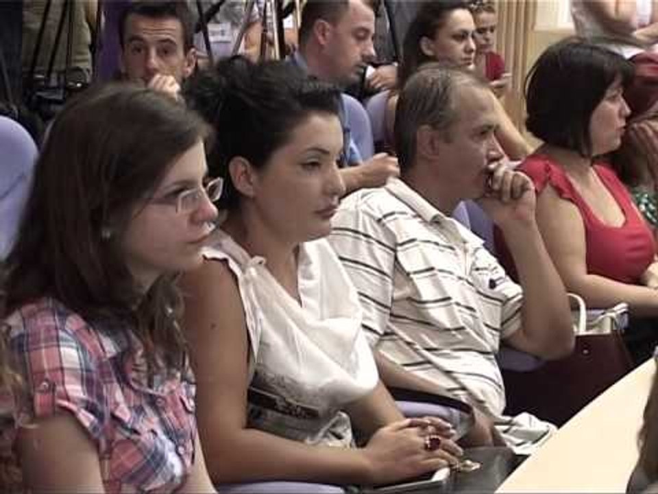 SHTYP I HUAJ PER REFORMEN “CORRIERE DELLA SERA” PER UNIVERSITETET QE DO TE MBYLLEN LAJM