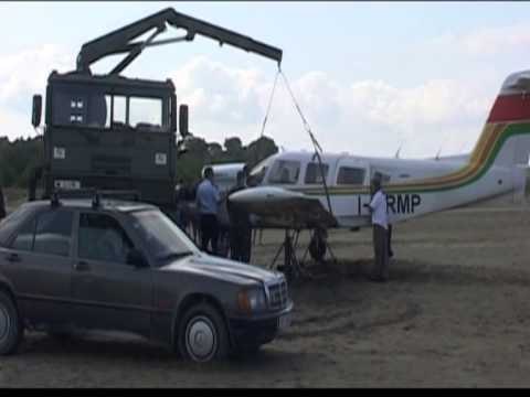 ÇMONTOHET AVIONI I DIVJAKES USHTRIA LARGON NGA RERA E PLAZHIT AVIONIN E RIFORMATOS LAJM