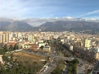 DECENTRALIZIMI,LIGJET E REJA GATI DRAFTI PER TI DHENE ME SHUME KOMPETENCA NJESIVE VENDORE LAJM