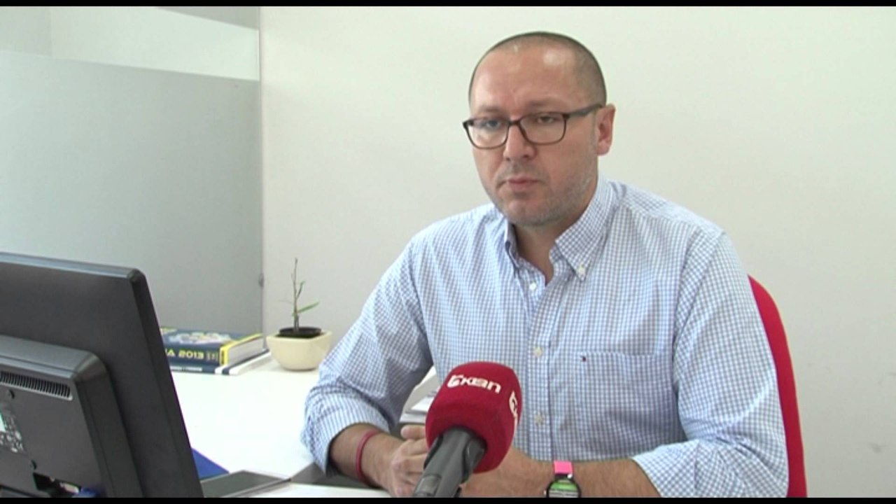 AKUZAT E PD, REAGON ZYRA E PUNES