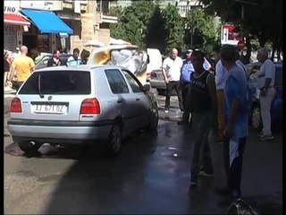 MAKINA E POLICIT NE FLAKE KORCE,KA DYSHIME PER NJE RRJEDHJE AKSIDENTALE TE GAZIT LAJM