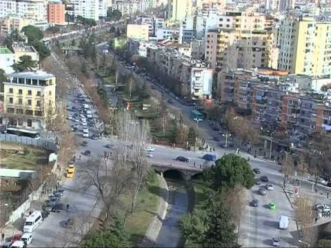 PRESIDENTI BUJAR NISHANI KTHEN NE KUVEND LIGJIN PER REFORMEN TERRITORIALE LAJM