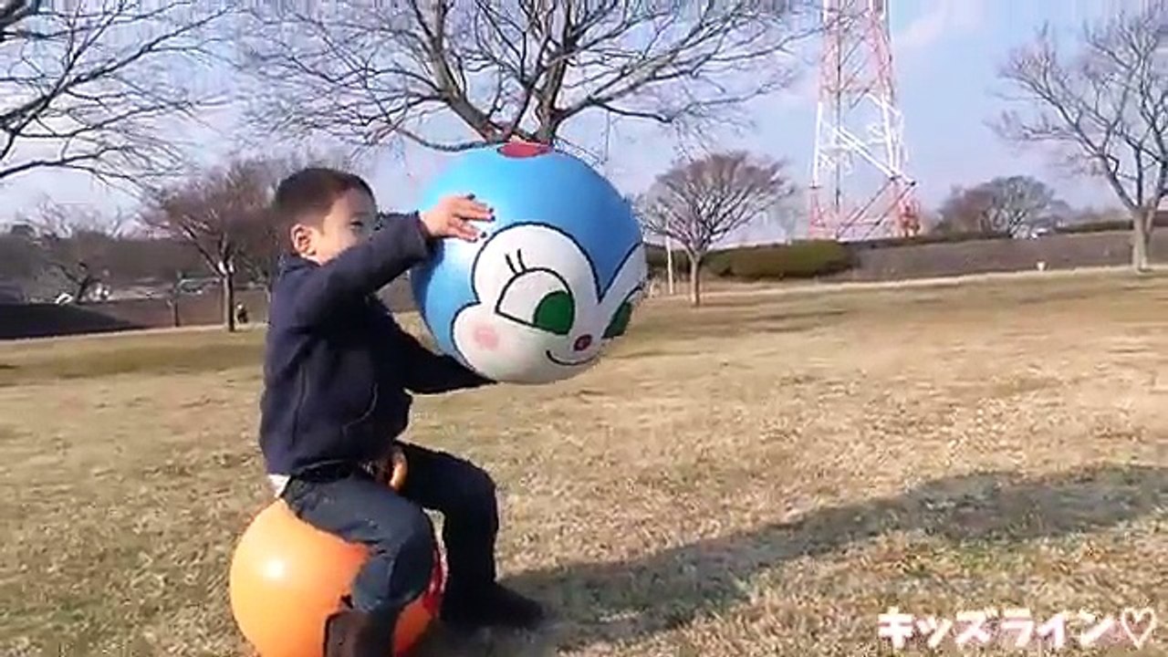 コキンちゃん ストレッチボール アンパンマンこどもミュージアム